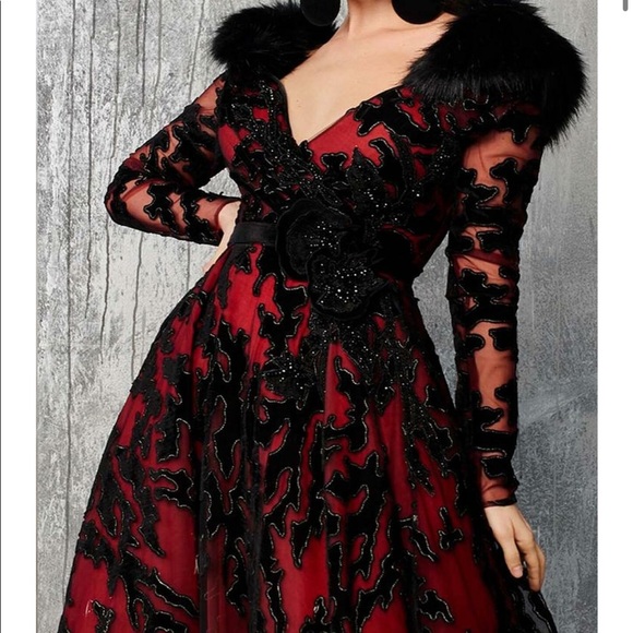 FOUAD SARKIS COUTURE GOWN! - Picture 4 of 8